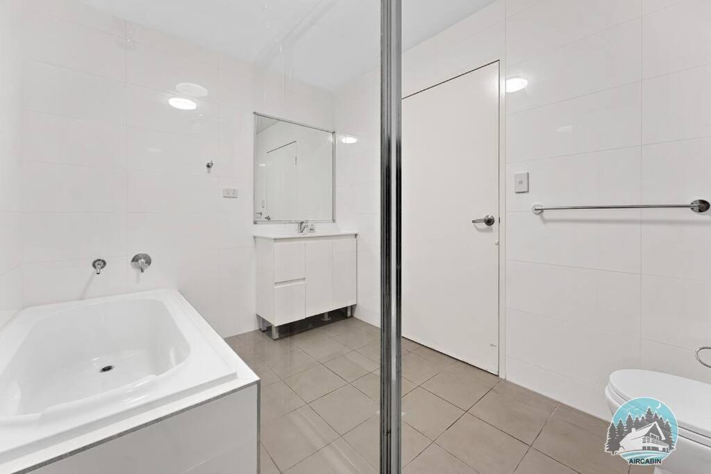 Apartment Aircabin - - 2 Beds Free Park Wentworthville
